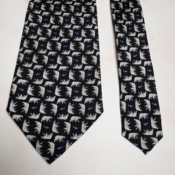 Royal Classic Other - Royal Classic Silk Necktie Black Polar Bear Fish Pattern Animals Winter USA Made
